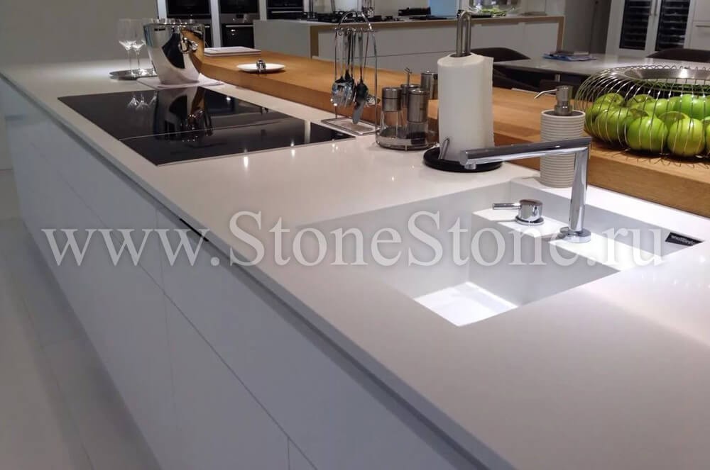 ���������� �� �������������� ����� Technistone Crystal Absolute White ������